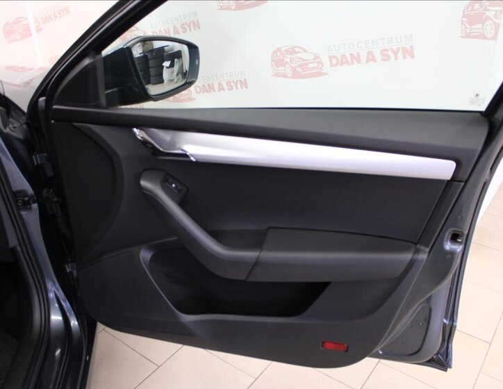 Škoda Octavia Sedan / Limuzína 1,6 l 85 kw