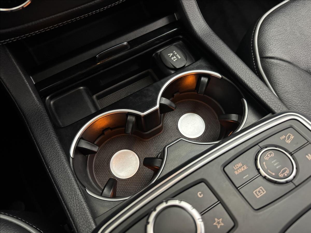 Mercedes-Benz GL SUV / Terénní 3,0 l 190 kw