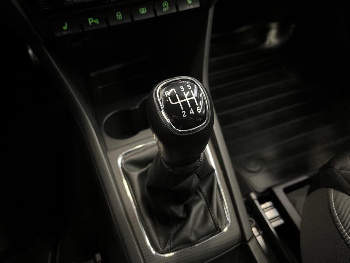 Škoda Rapid Liftback 999,0 81 kw