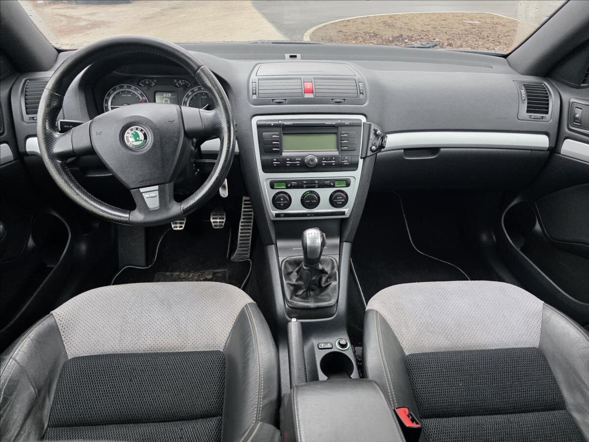 Škoda Octavia Kombi 2,0 l 125 kw