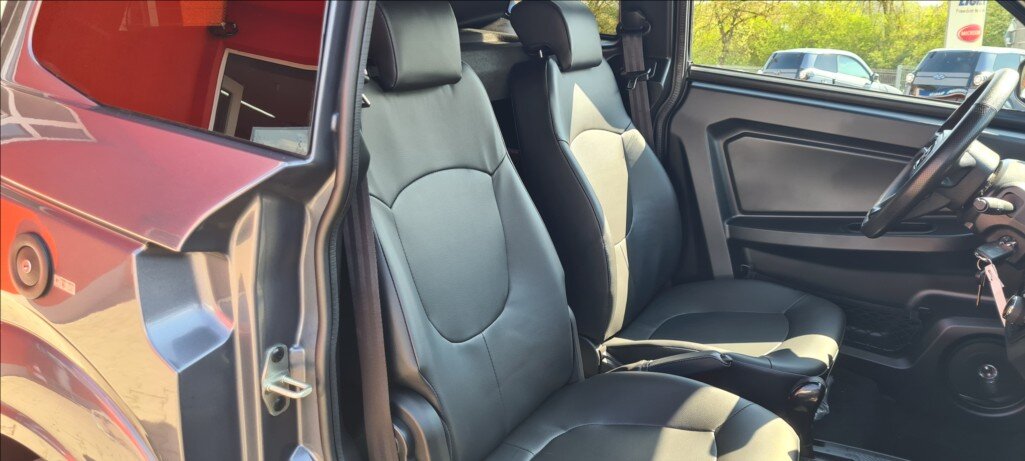 Ligier Ostatní Hatchback 499,0 6 kw