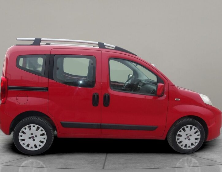 Peugeot Bipper Tepee Hatchback 1,4 l 54 kw