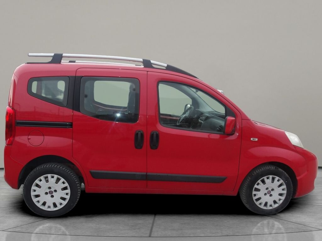 Peugeot Bipper Tepee Hatchback 1,4 l 54 kw