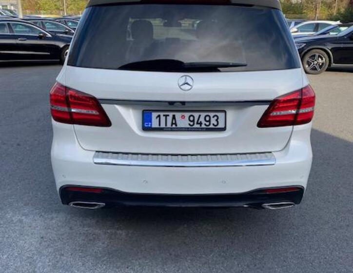 Mercedes-Benz GLS 4