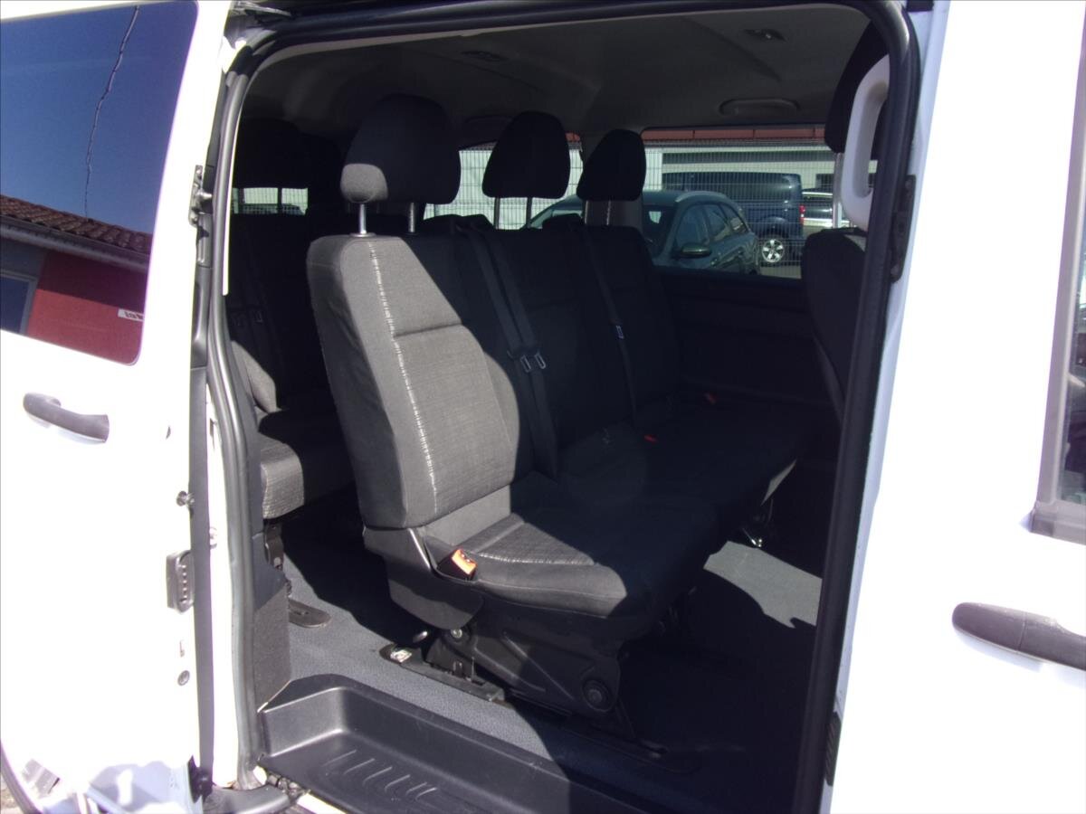 Mercedes-Benz Vito Kombi 2,1 l 120 kw