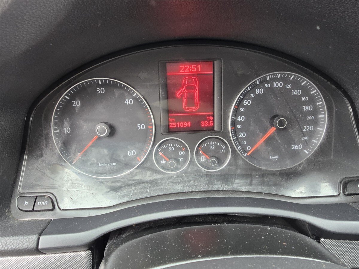 Volkswagen Golf Kombi 2,0 l 103 kw