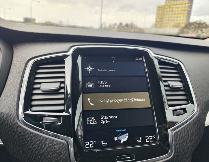 Volvo XC90 SUV / Terénní 2,0 l 235 kw