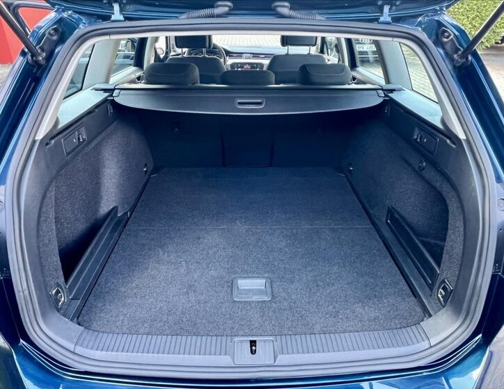 Volkswagen Passat Kombi 2,0 l 110 kw