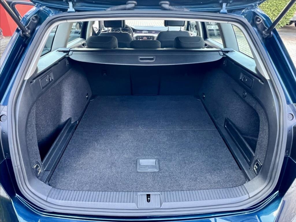 Volkswagen Passat Kombi 2,0 l 110 kw