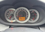 Toyota RAV4 SUV / Terénní 2,2 l 100 kw