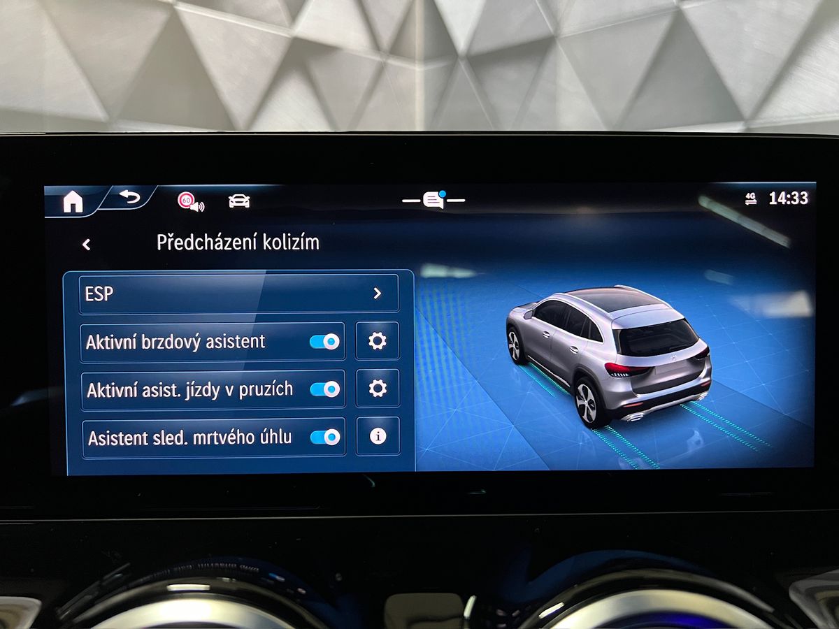 Mercedes-Benz GLA SUV 2,0 l 110 kw