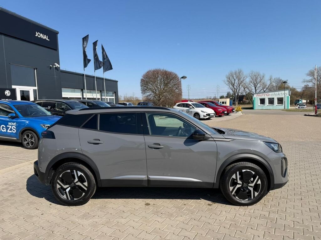 Peugeot 2008 SUV / Terénní 1,2 l 96 kw
