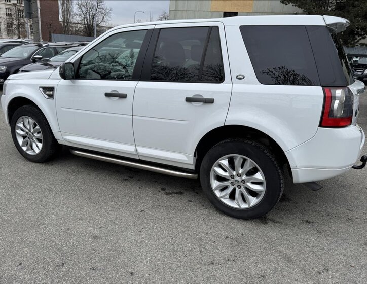 Land Rover Freelander SUV / Terénní 2,2 l 140 kw