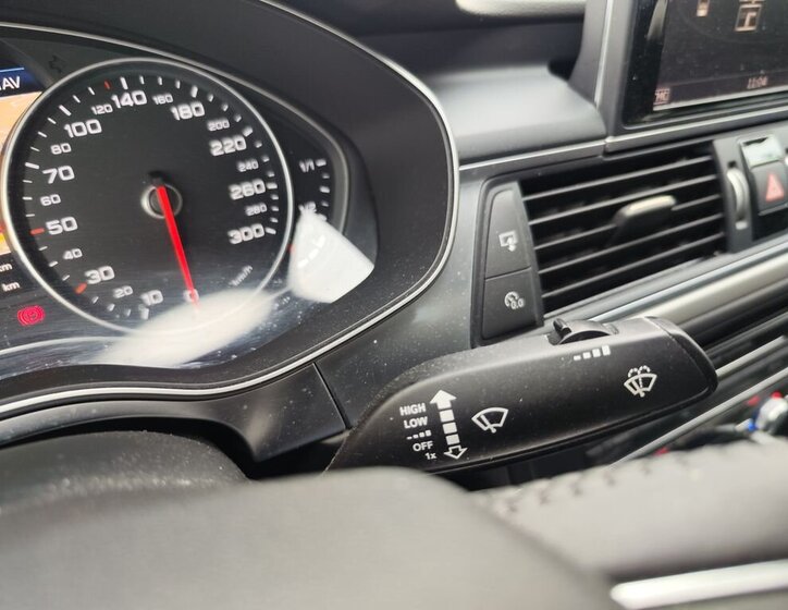 Audi A6 Sedan / Limuzína 3,0 l 200 kw