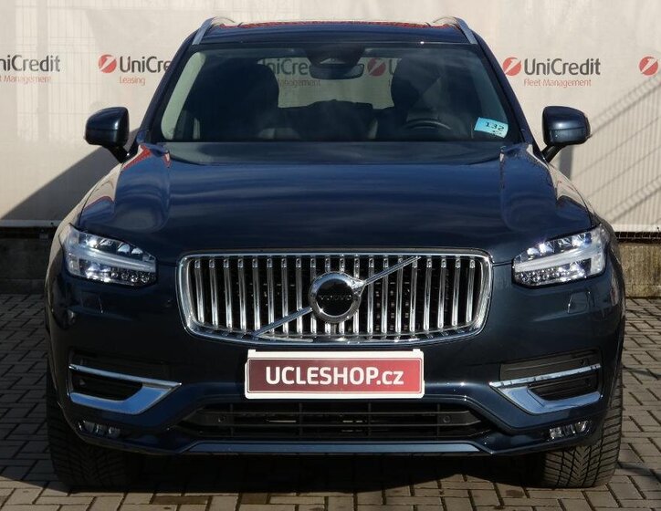Volvo XC90 SUV / Terénní 2,0 l 173 kw