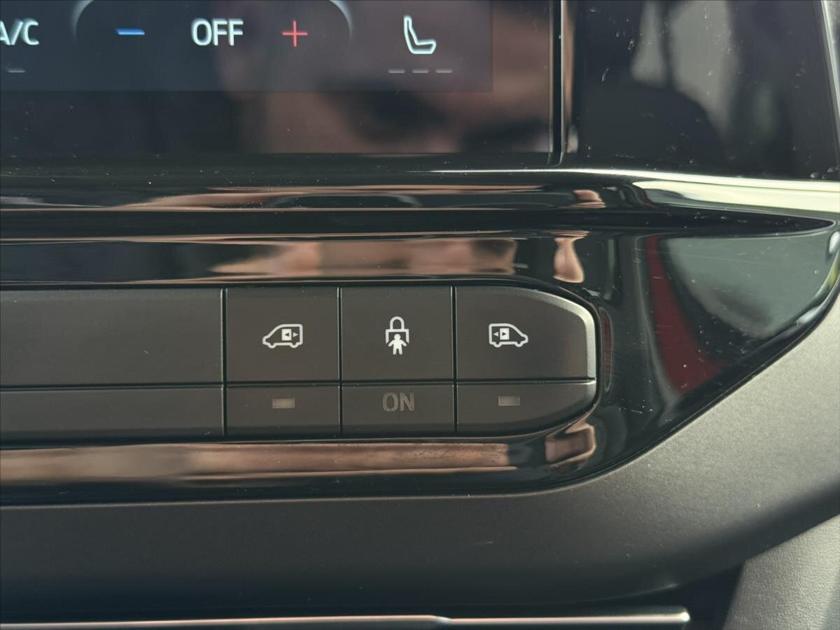 Ford Tourneo Custom Kombi 2,5 l 171 kw