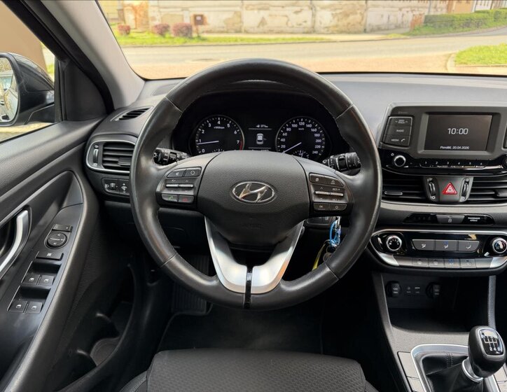 Hyundai i30 Kombi 1,4 l 103 kw