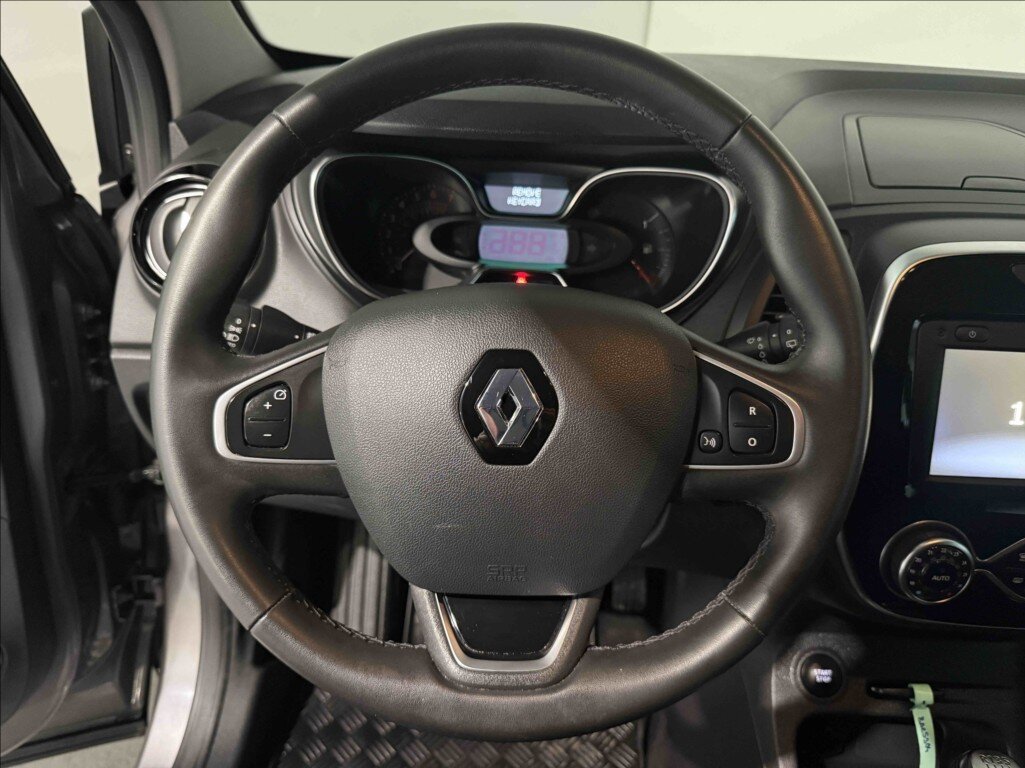 Renault Captur SUV / Terénní 1,3 l 110 kw