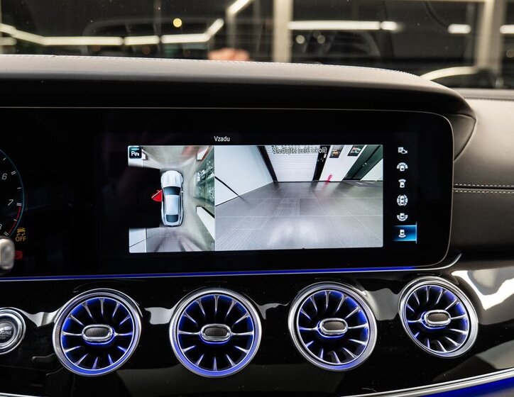 Mercedes-Benz AMG GT SUV / Terénní 4,0 l 430 kw