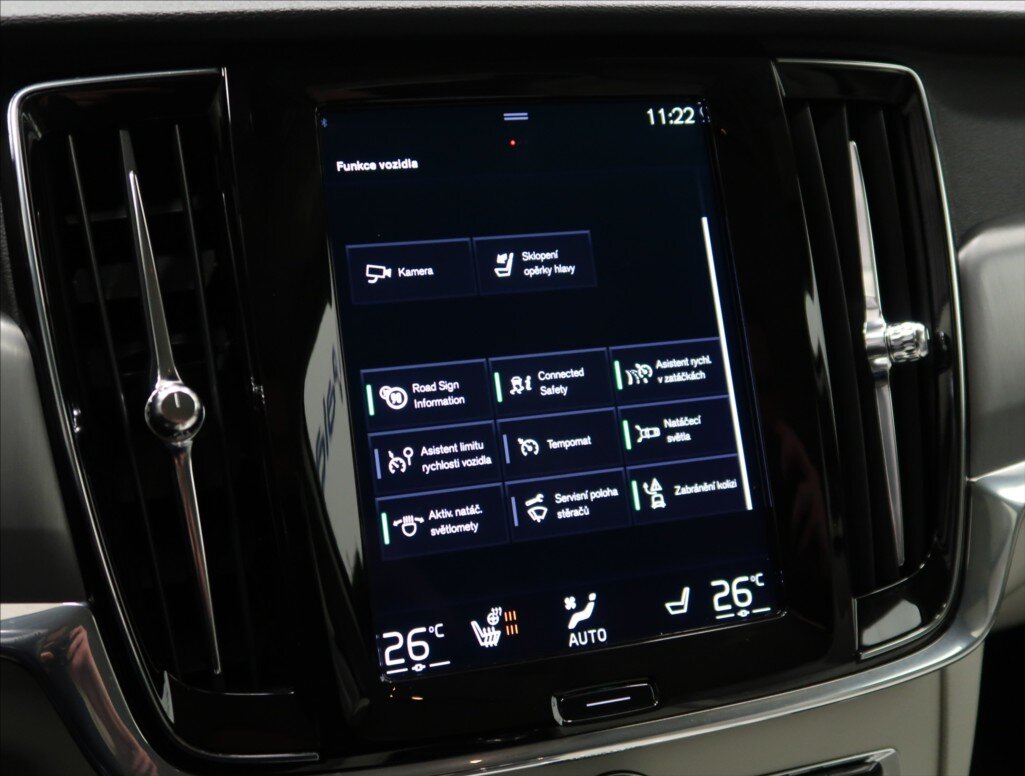 Volvo S90 Sedan / Limuzína 2,0 l 173 kw