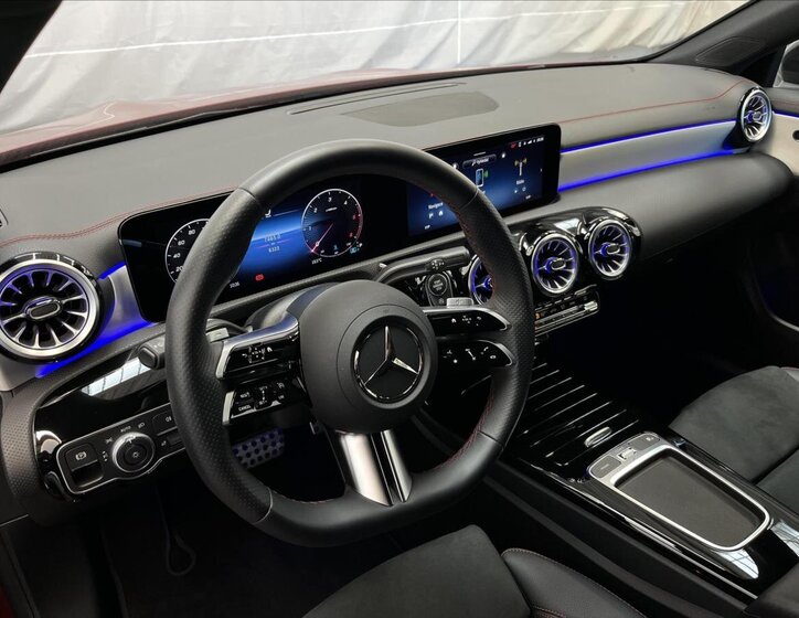 Mercedes-Benz CLA Kombi 2,0 l 110 kw