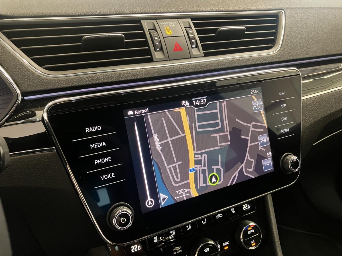 Škoda Superb Kombi 2,0 l 147 kw