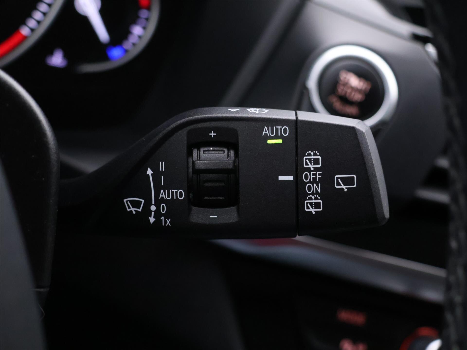 BMW X3 SUV / Terénní 2,0 l 140 kw