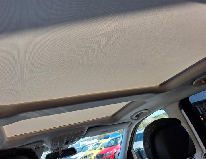 Mercedes-Benz GLE Kombi 3,0 l 270 kw