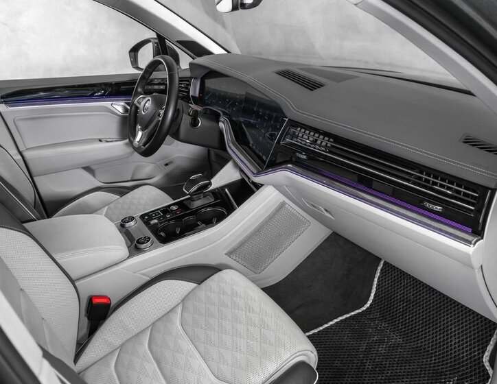 Volkswagen Touareg SUV 4,0 l 310 kw