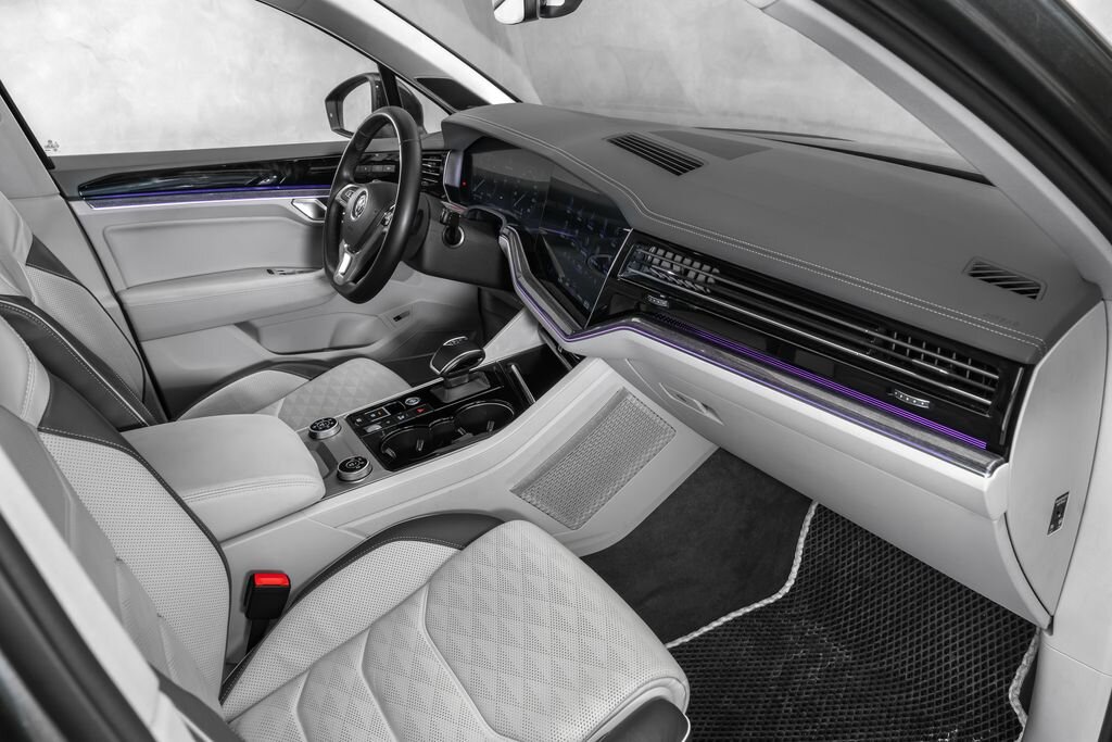 Volkswagen Touareg SUV 4,0 l 310 kw