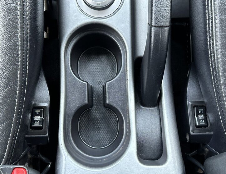 Mitsubishi Outlander 25