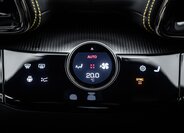 Ferrari Ostatní SUV / Terénní 6,5 l 529 kw