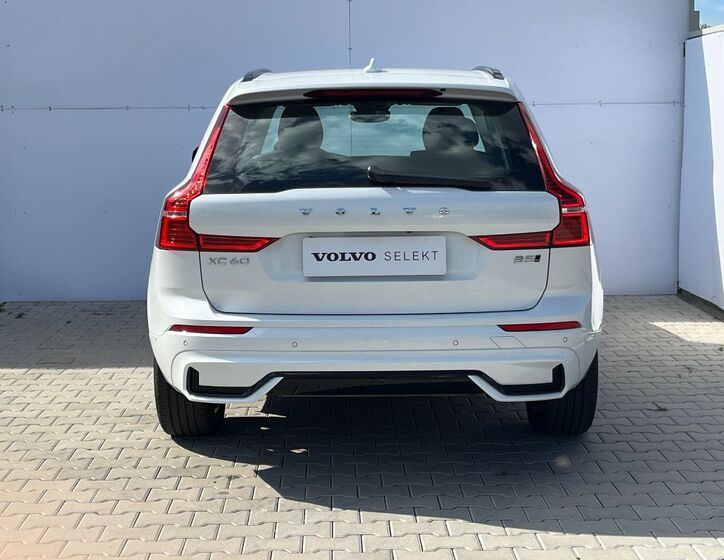 Volvo XC60 13