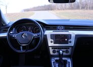 Volkswagen Passat Sedan / Limuzína 1,4 l 110 kw