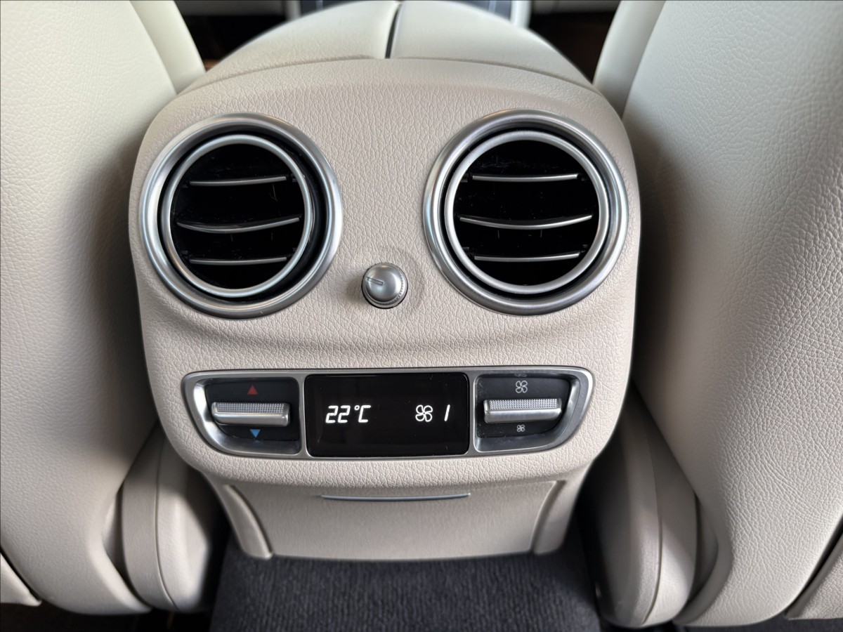 Mercedes-Benz Třídy E