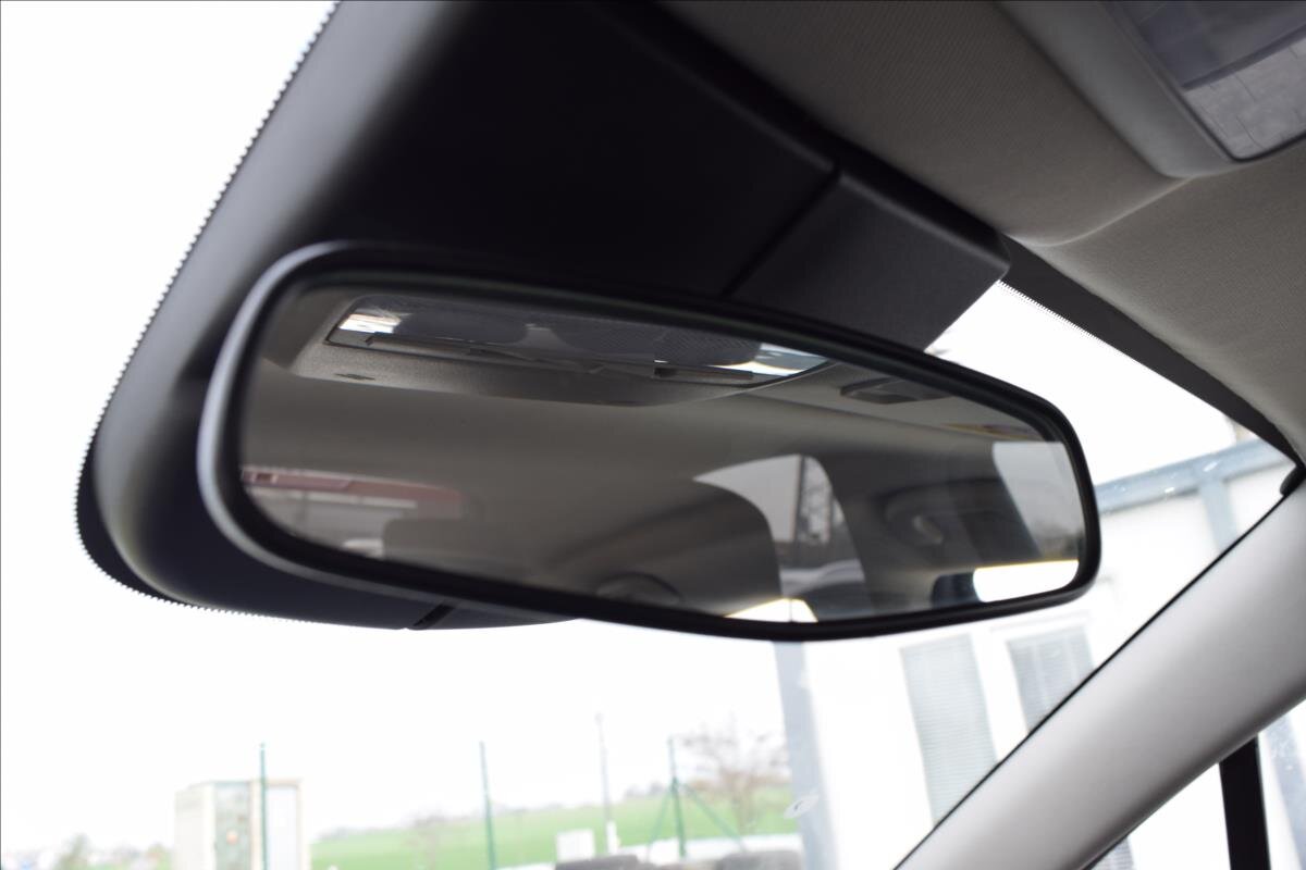 Opel Mokka SUV / Terénní 1,4 l 103 kw