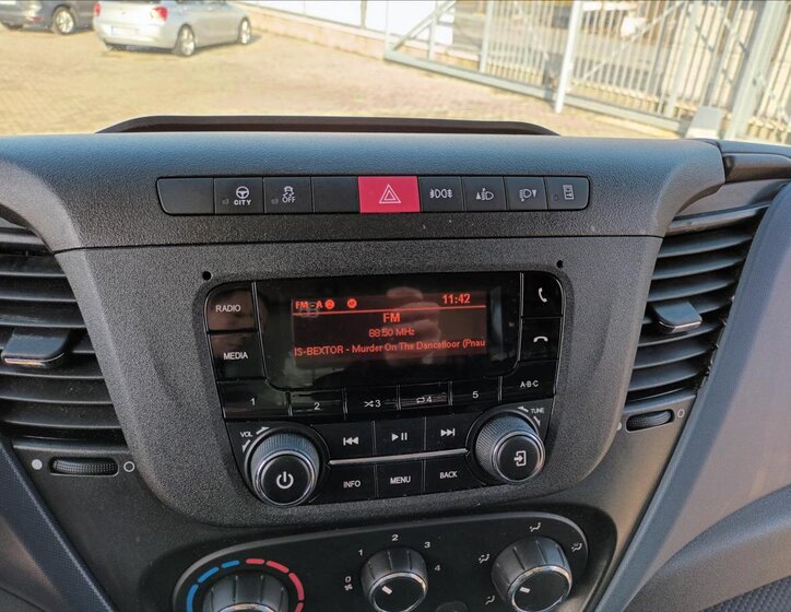 Iveco Daily Skříň 3,0 l 132 kw