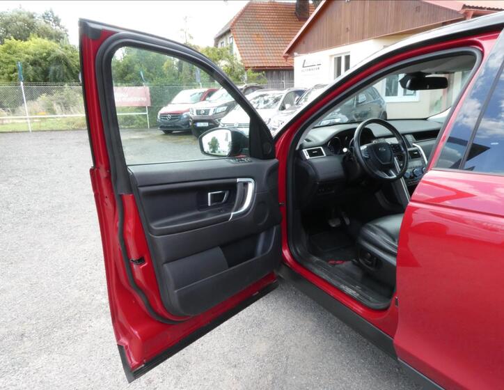 Land Rover Discovery Sport 12