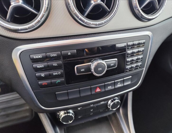 Mercedes-Benz CLA Sedan / Limuzína 1,6 l 115 kw