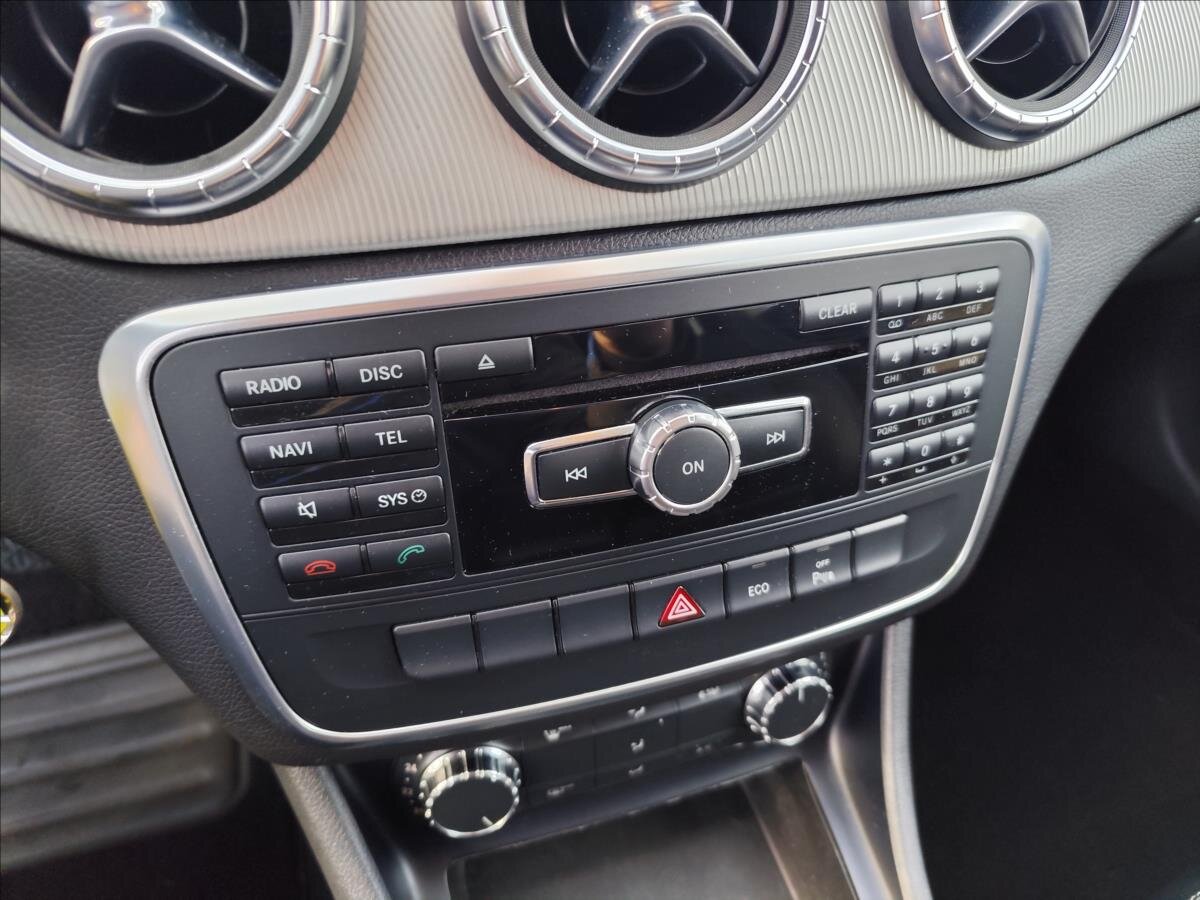 Mercedes-Benz CLA Sedan / Limuzína 1,6 l 115 kw