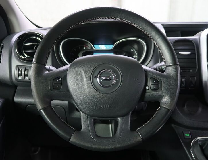 Opel Vivaro 14