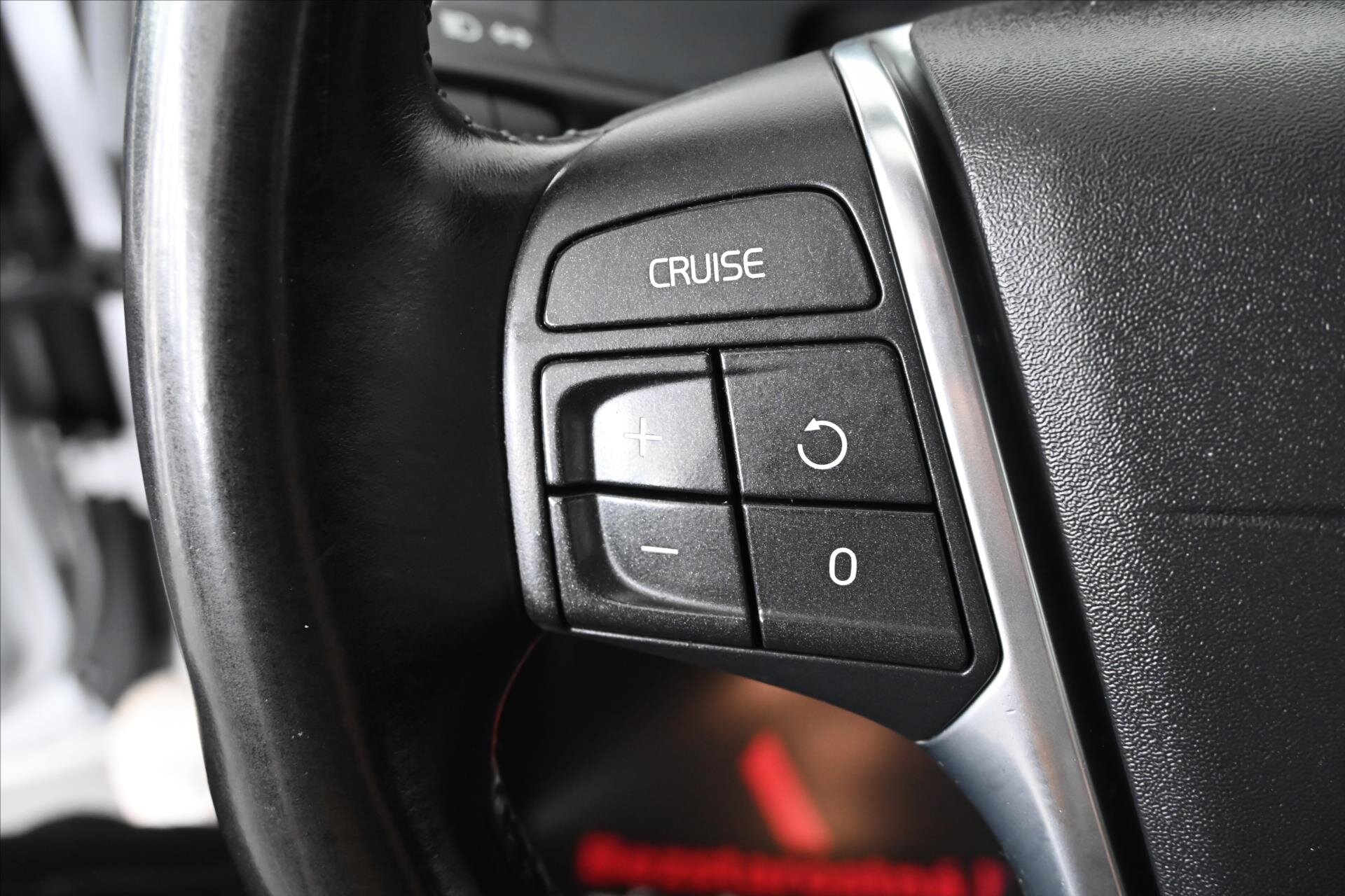 Volvo XC60 SUV / Terénní 2,4 l 133 kw