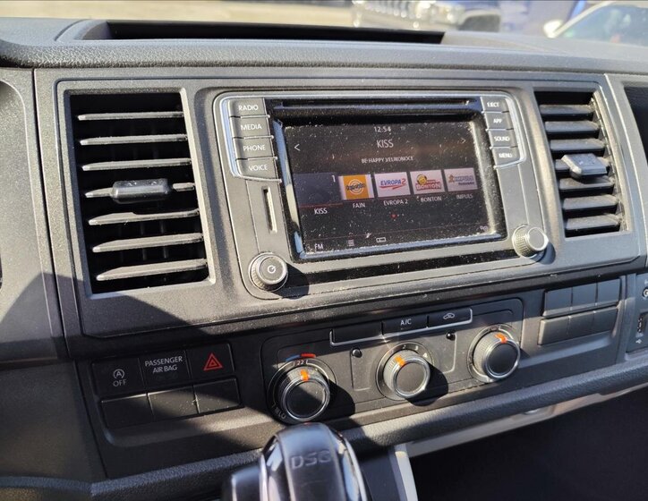 Volkswagen Transporter Kombi 2,0 l 110 kw