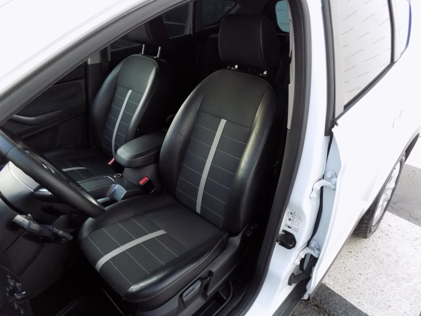 Ford Kuga SUV / Terénní 2,0 l 120 kw