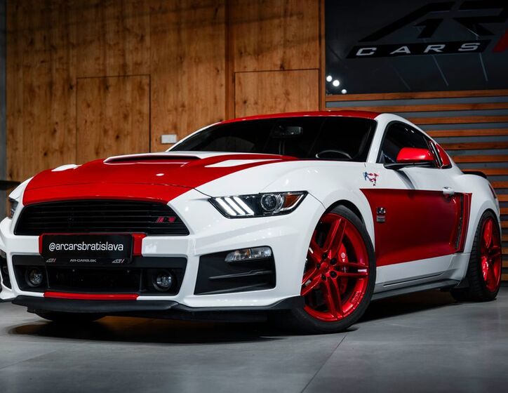 Ford Mustang 2