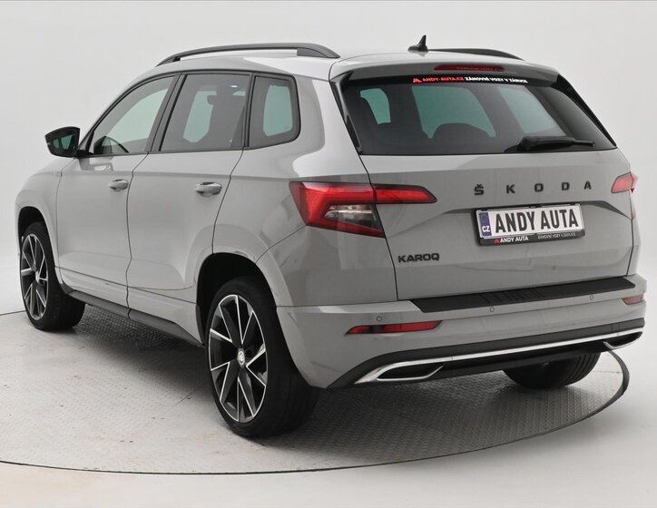 Škoda Karoq SUV / Terénní 1,5 l 110 kw