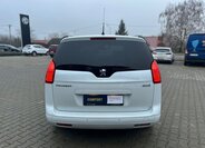 Peugeot 5008 9