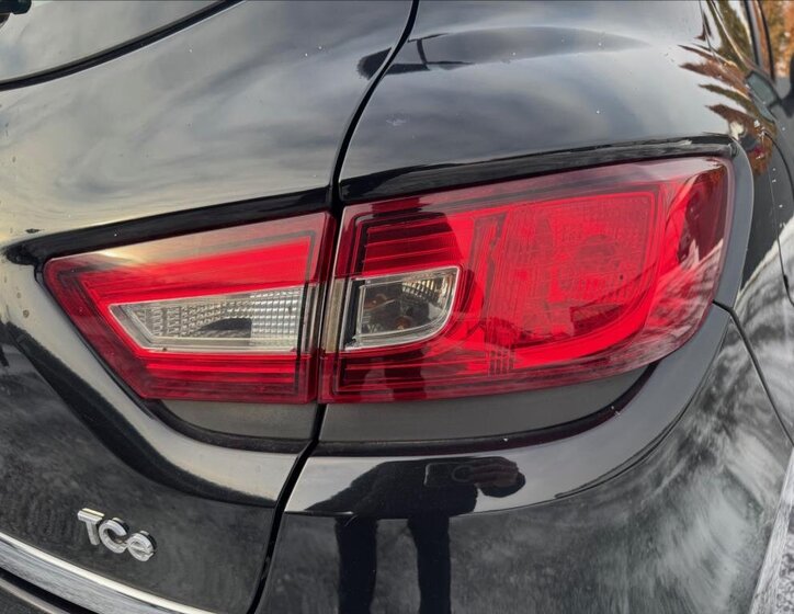 Renault Clio Hatchback 898,0 66 kw