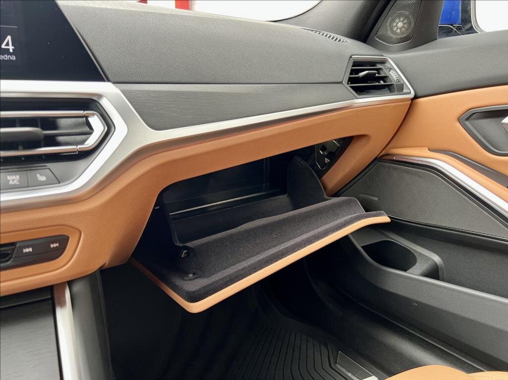 BMW Řada 3 Kombi 3,0 l 210 kw