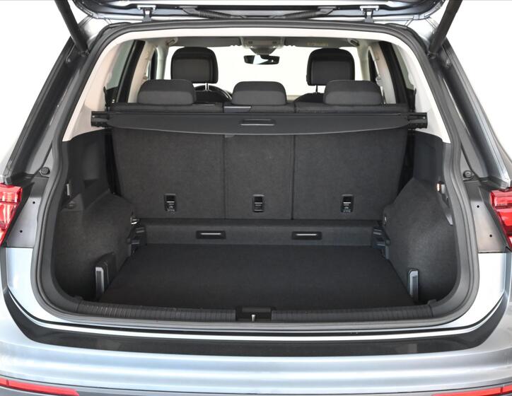 Volkswagen Tiguan Allspace 6